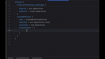 GIF example of array element code completion